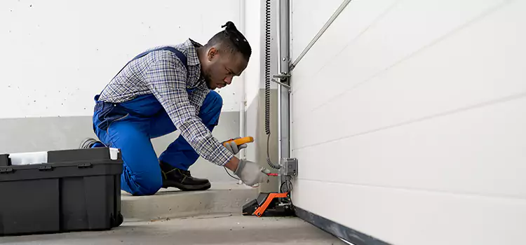 Expert Solutions for Every Garage Lock Need in Bridgeview, IL